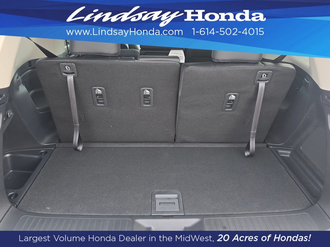 New 2026 Honda Pilot Touring image 2