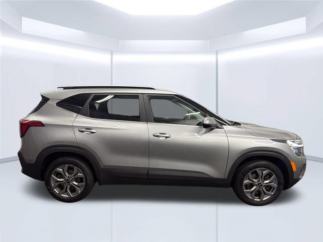 Certified 2024 Kia Seltos S AWD/4WD image 7