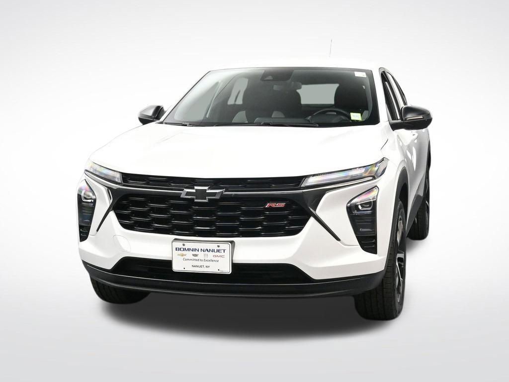 Used 2024 Chevrolet Trax RS image 8