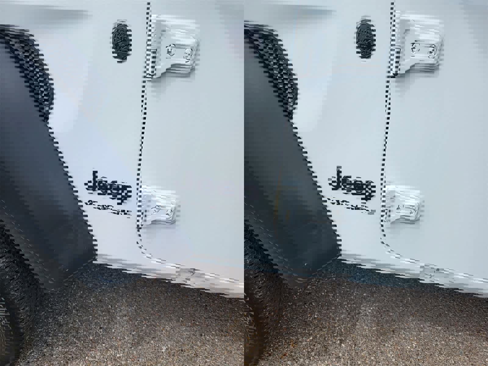 Used 2023 Jeep Wrangler Sport S image 30