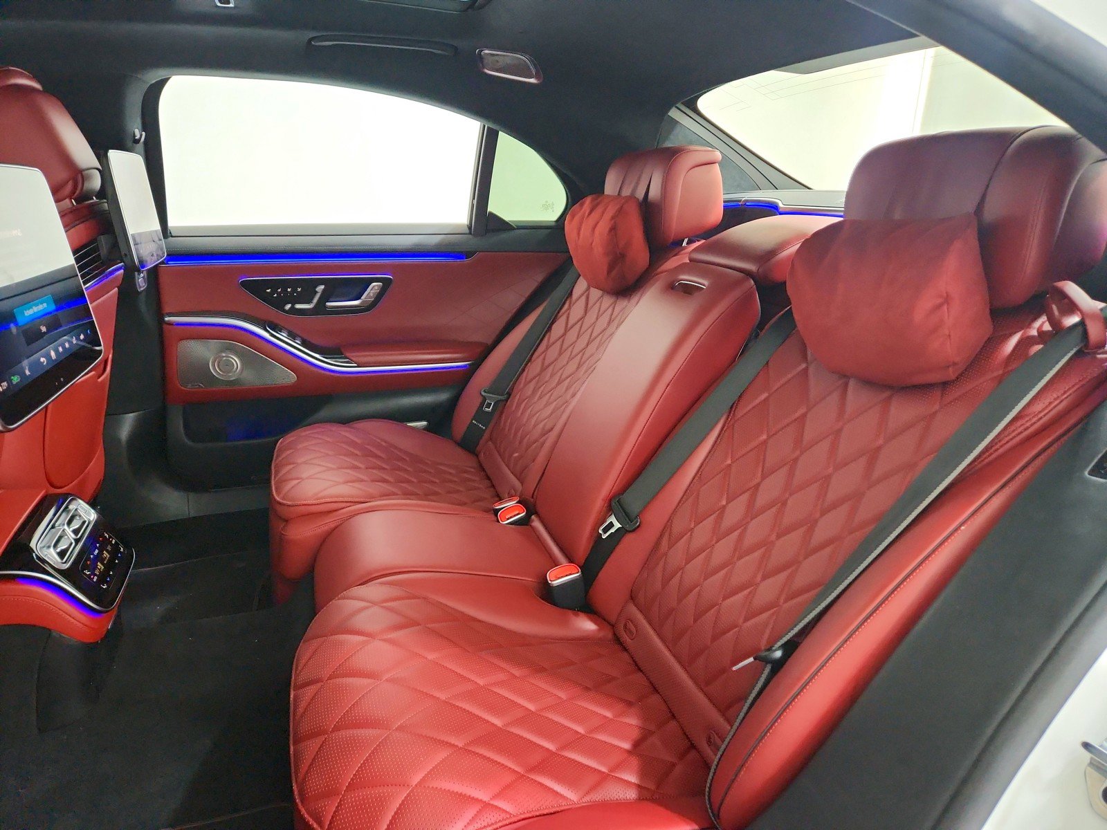 Certified 2023 Mercedes-Benz S 580 4MATIC Sedan image 22