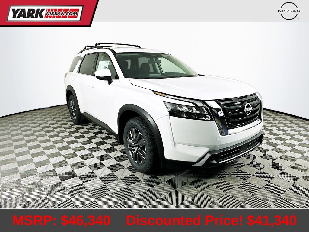 New 2025 Nissan Pathfinder SV w/ SV Premium Package