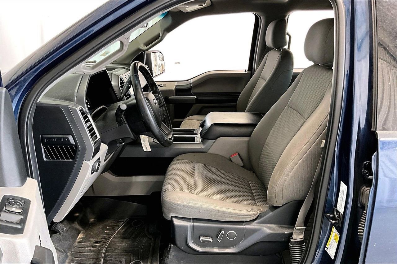 Used 2016 Ford F150 XLT w/ Equipment Group 302A Luxury image 15