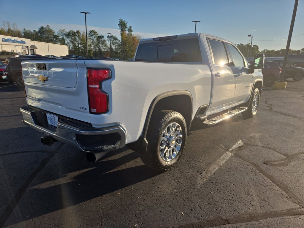 Certified 2024 Chevrolet Silverado 2500 LTZ w/ LTZ Plus Package AWD/4WD image 3