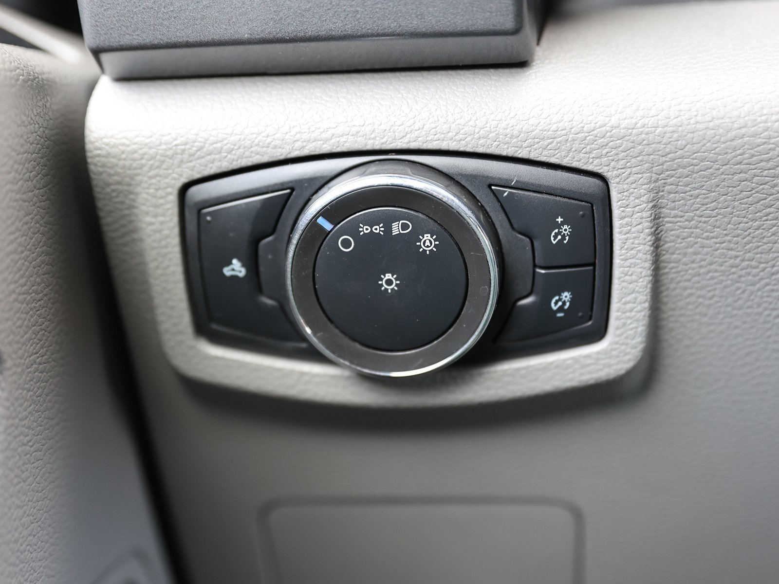 Used 2020 Ford F250 XLT image 33