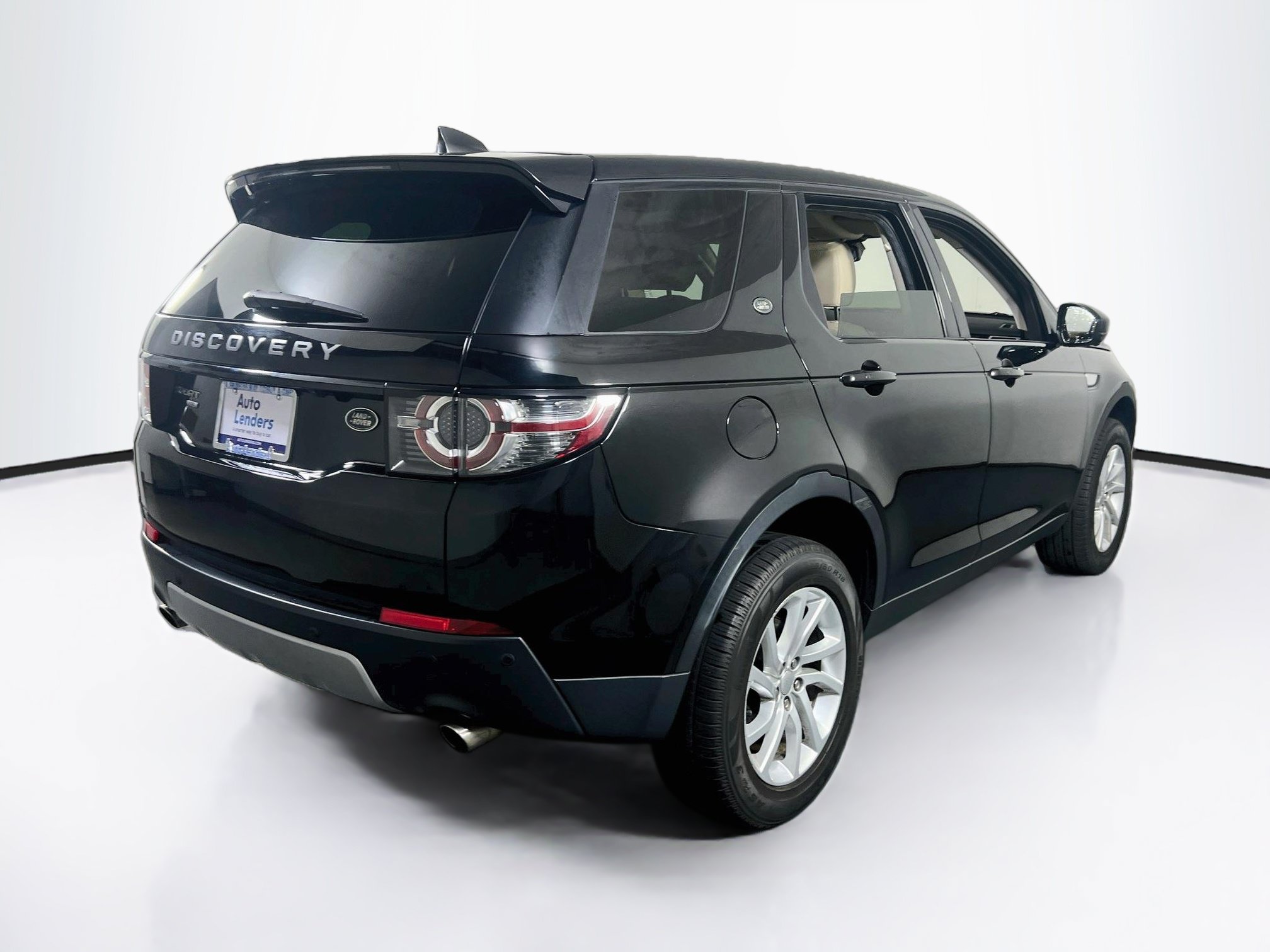 Used 2019 Land Rover Discovery Sport HSE AWD/4WD image 5