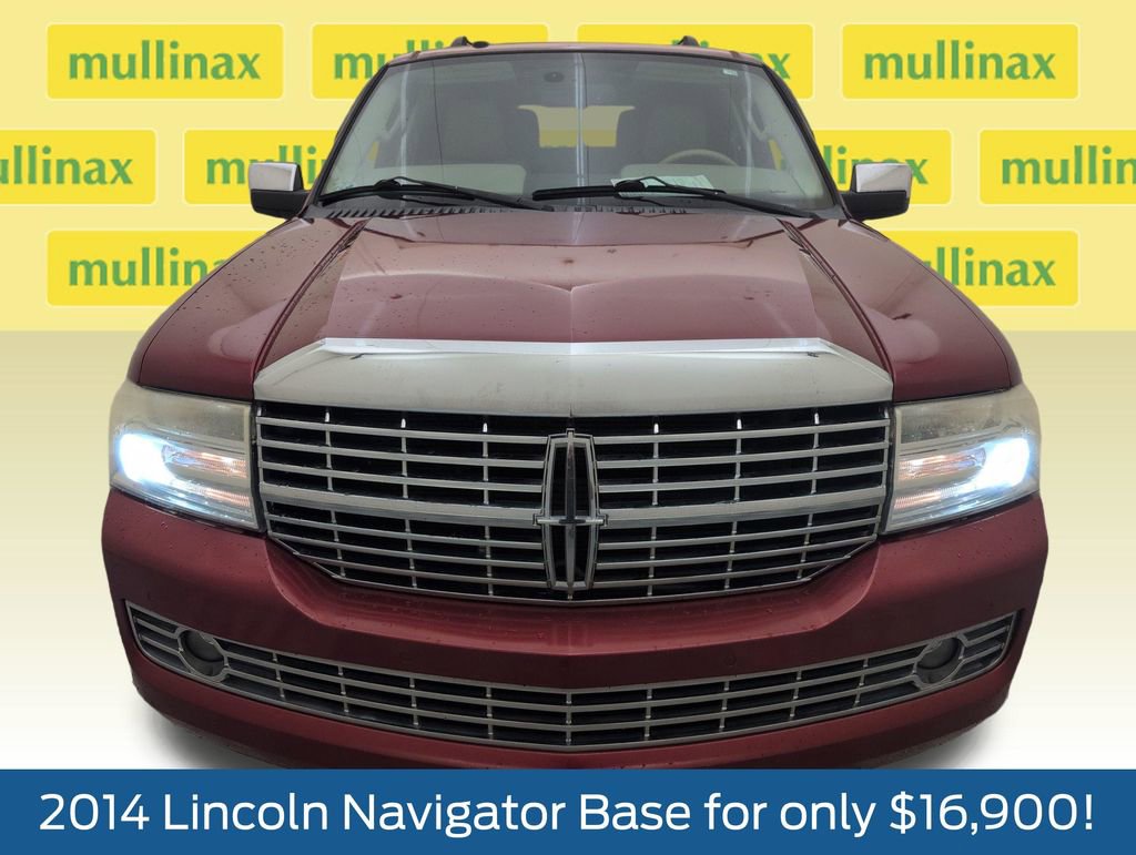 Used 2014 Lincoln Navigator 2WD image 14