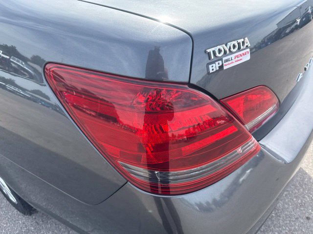 Used 2010 Toyota Avalon XLS FWD image 10