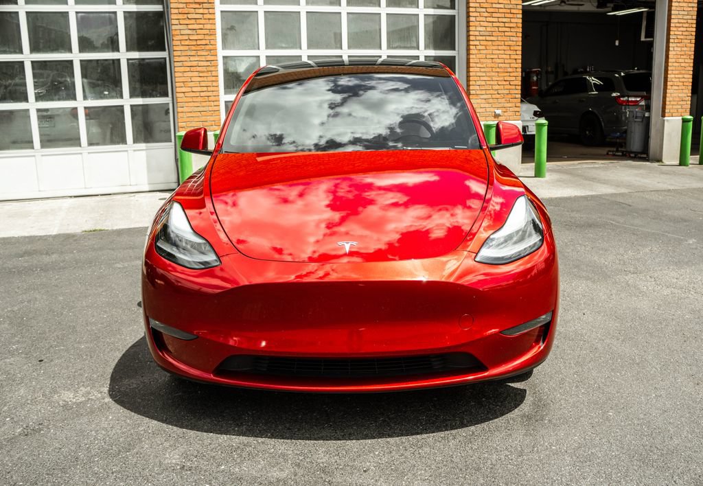 Used 2024 Tesla Model Y Long Range AWD/4WD image 32