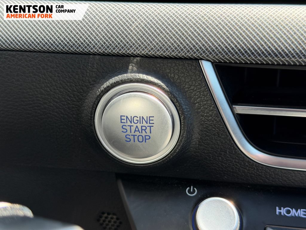 Used 2025 Hyundai Sonata SEL FWD image 17