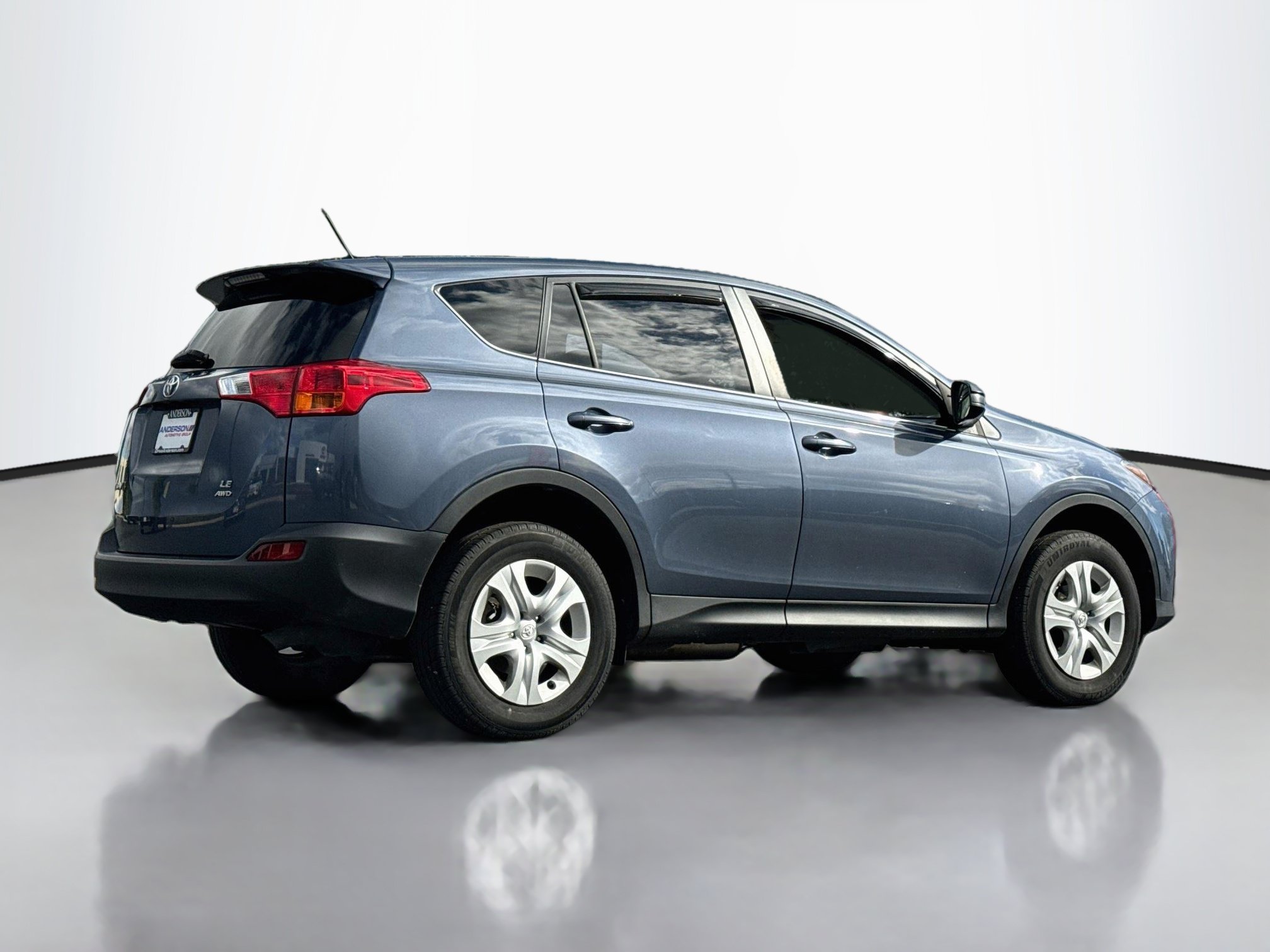 Used 2014 Toyota RAV4 LE AWD/4WD image 7