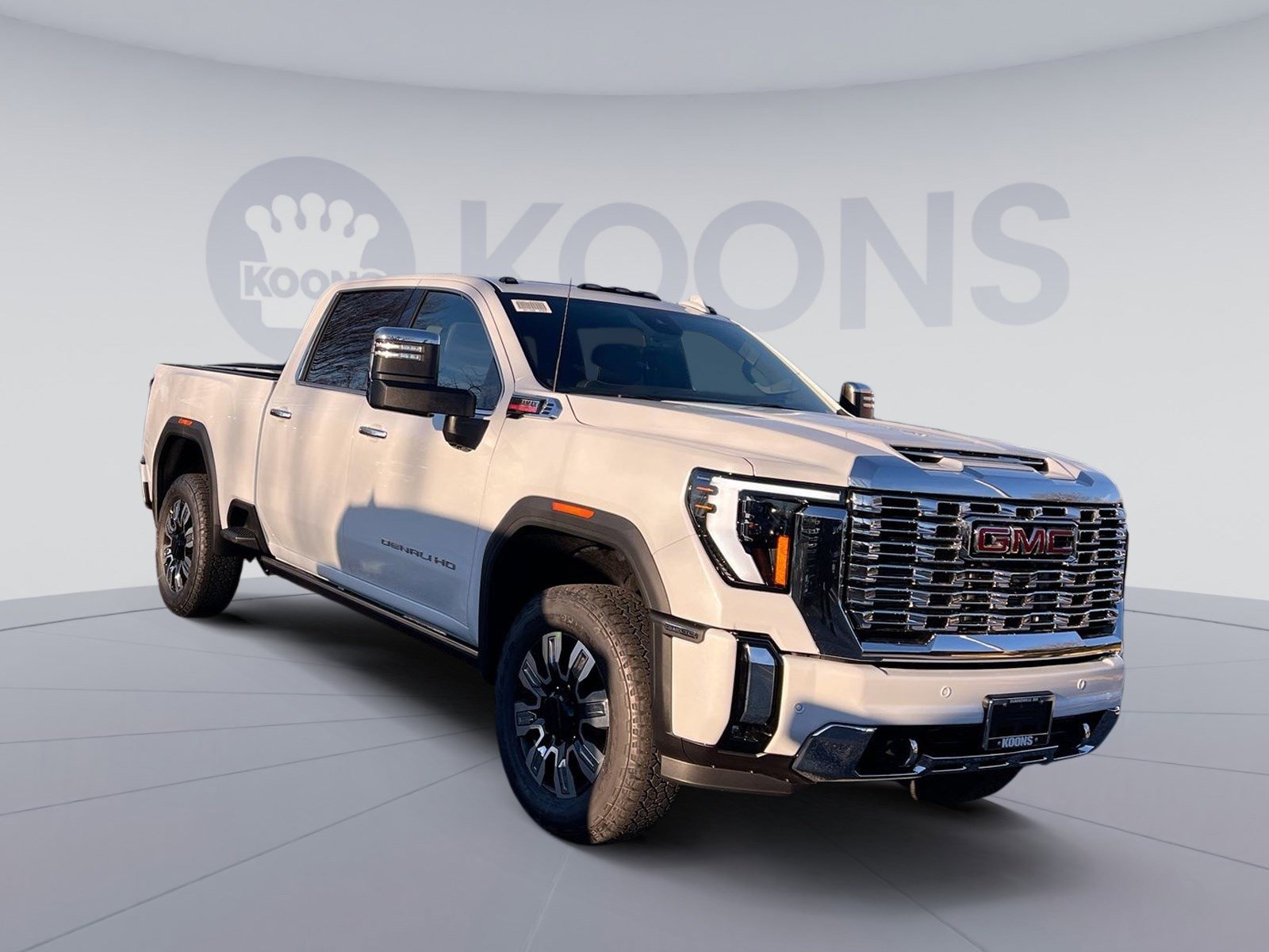 New 2026 GMC Sierra 2500 Denali w/ Denali Reserve Package image 8