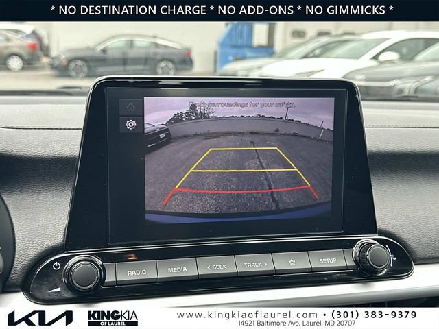 Used 2024 Kia Forte LXS w/ LXS Technology Package FWD image 13