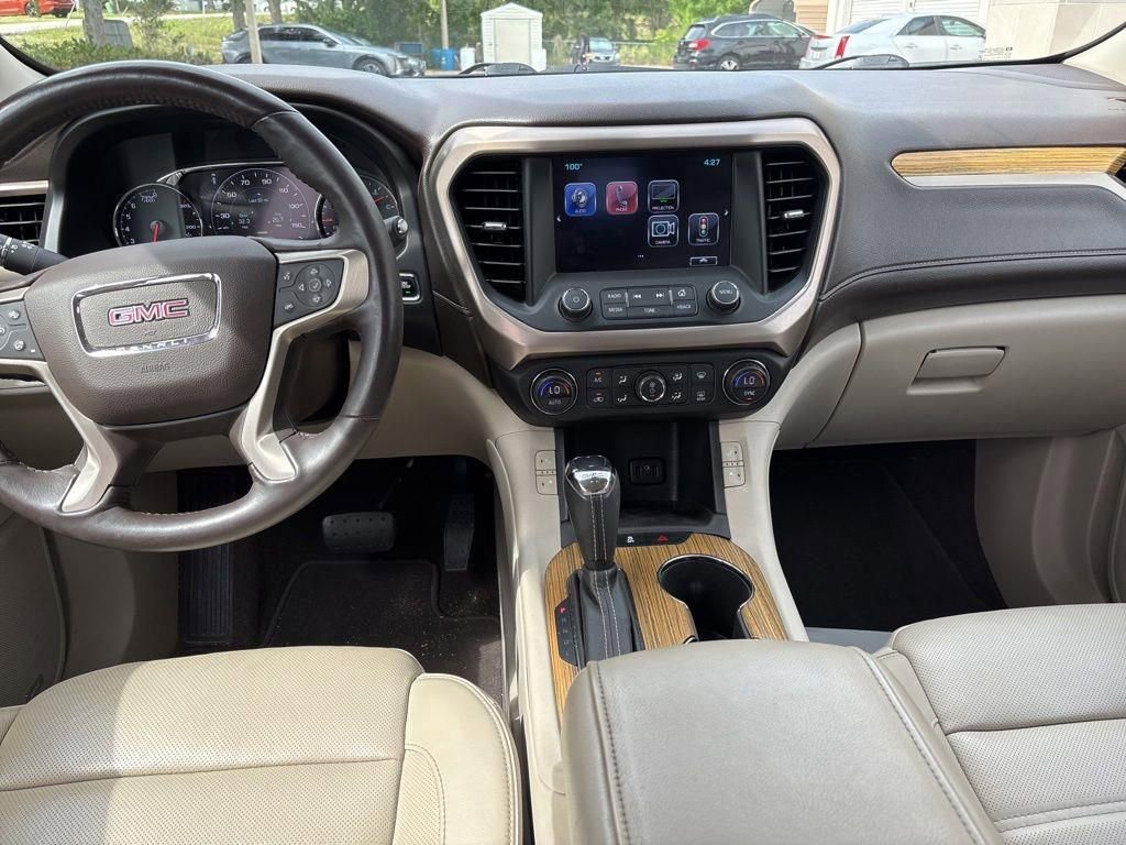 Used 2017 GMC Acadia Denali w/ Technology Package AWD/4WD image 14