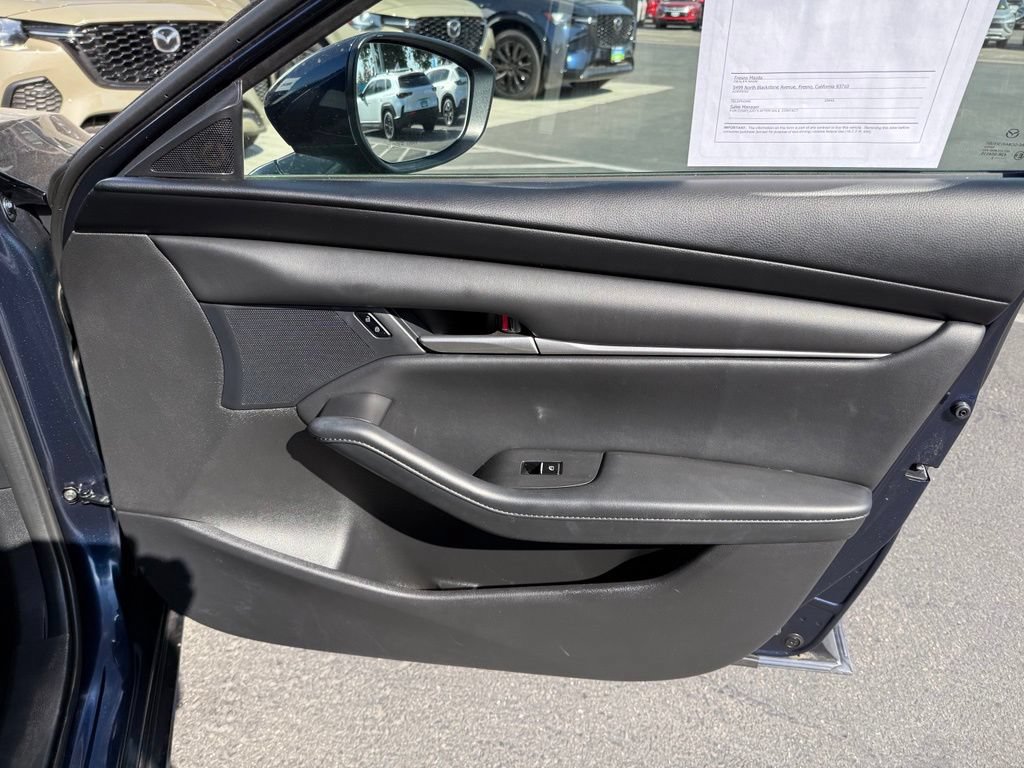 Used 2023 MAZDA MAZDA3 s FWD image 17