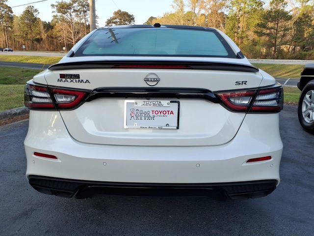 Used 2023 Nissan Maxima SR w/ Sport Mat Group image 2