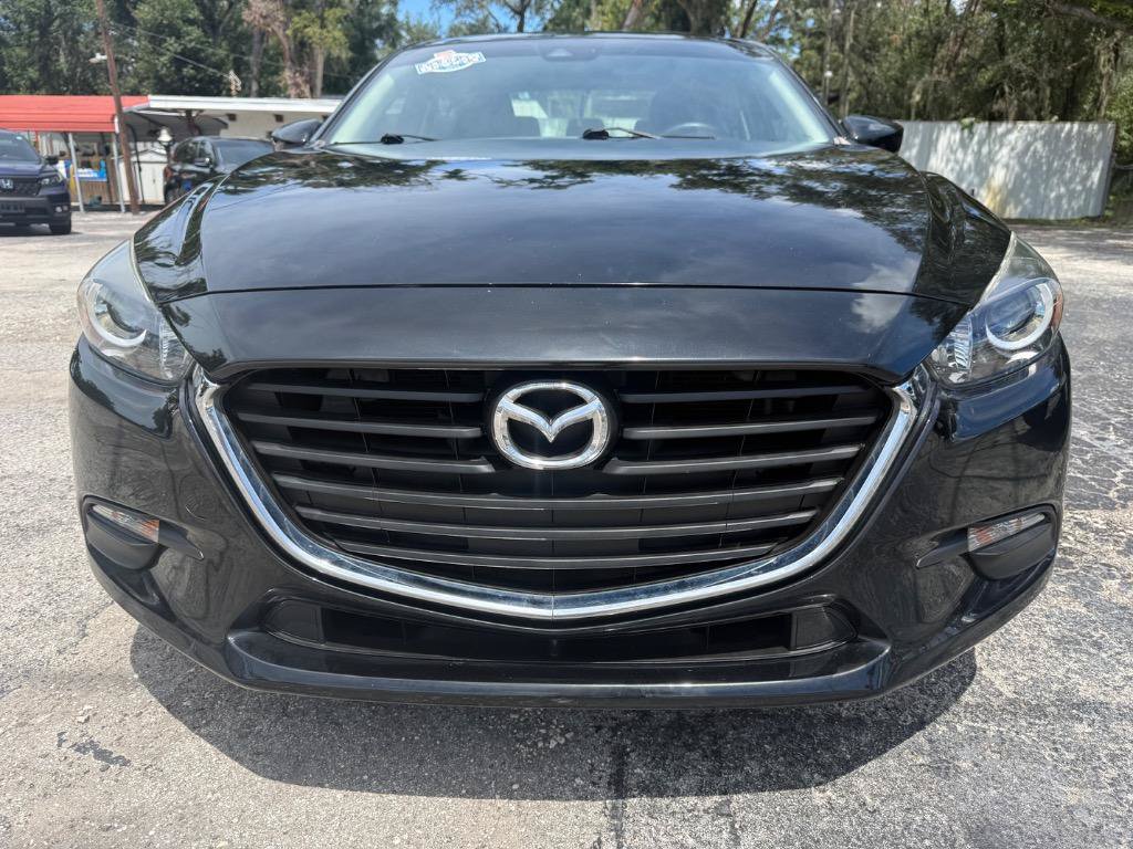 Used 2018 MAZDA MAZDA3 Touring FWD image 3