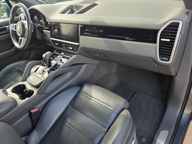 Used 2019 Porsche Cayenne AWD/4WD image 23