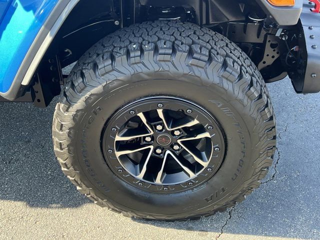 Used 2024 Jeep Wrangler Unlimited Rubicon image 15