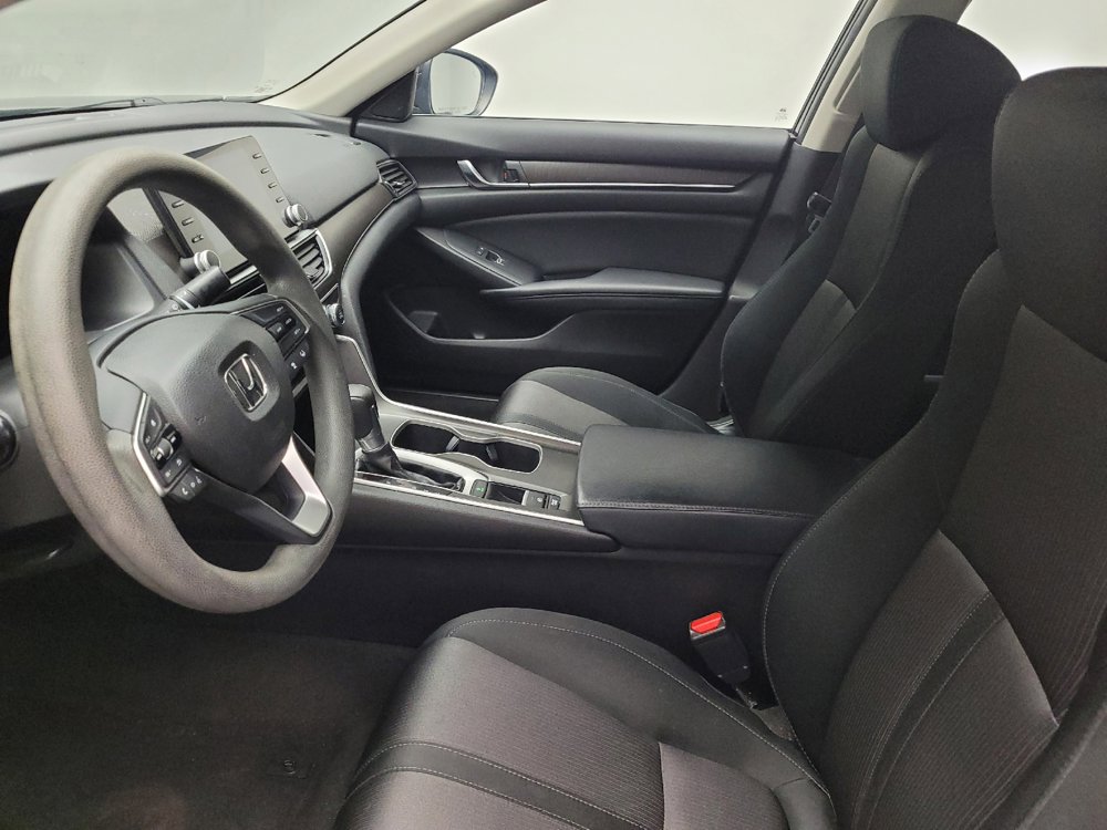 Used 2018 Honda Accord EX image 17