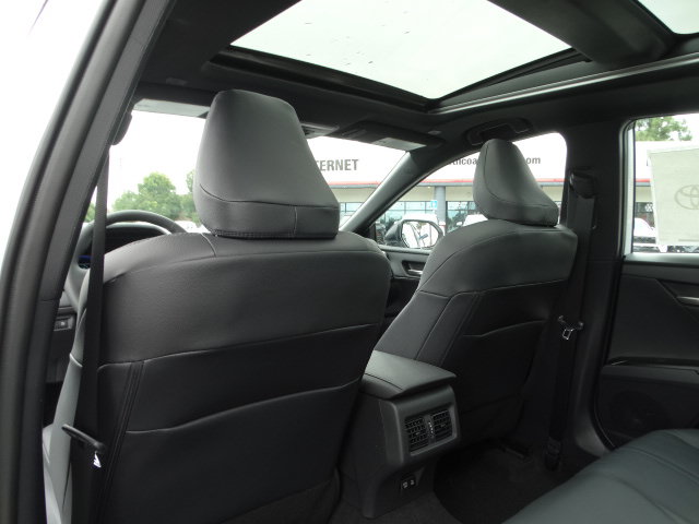 New 2026 Toyota Camry XSE FWD image 14
