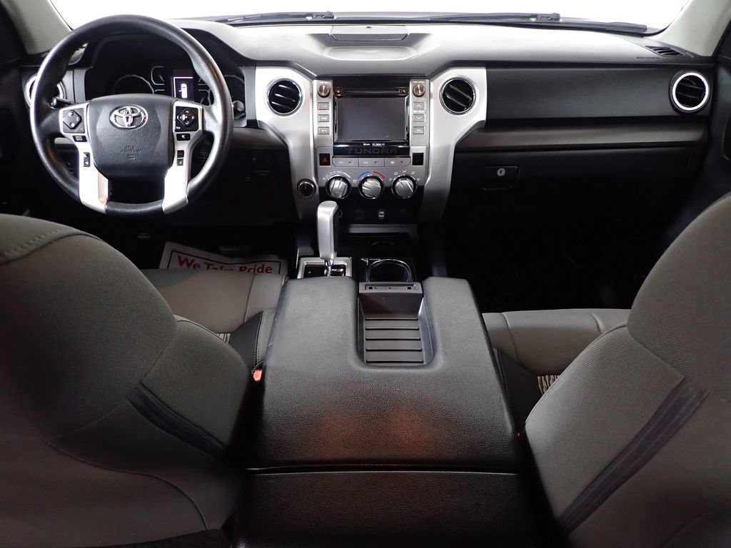 Used 2018 Toyota Tundra SR5 w/ TRD Off Road Package AWD/4WD image 31