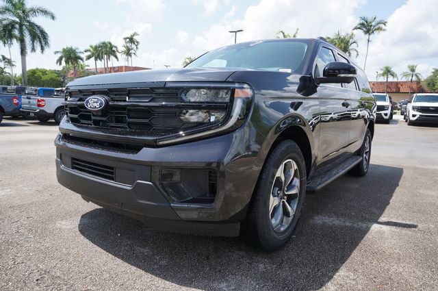 New 2027 Ford Expedition Max Active RWD image 15