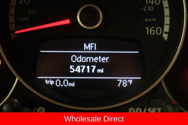 Used 2014 Volkswagen Beetle TDI FWD image 19