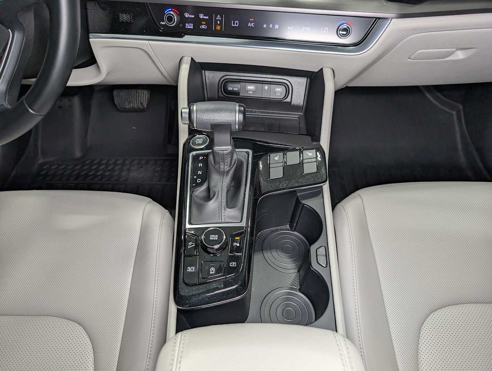 Used 2023 Kia Sportage EX FWD image 13