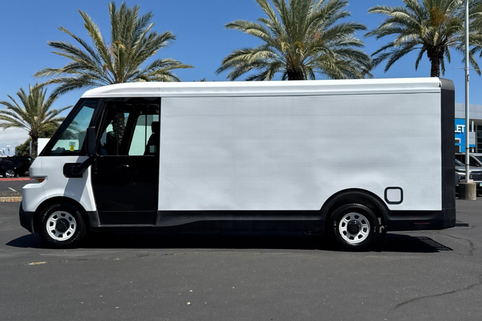 Used 2023 Chevrolet Brightdrop 600 w/ Active Safety Package 2 AWD/4WD image 6