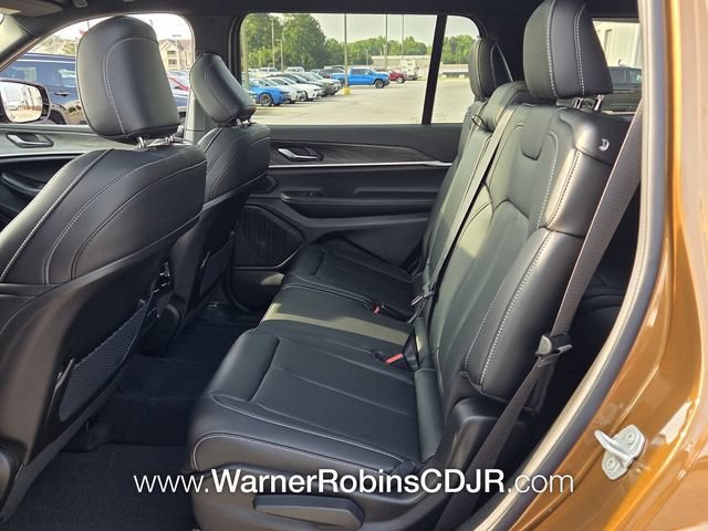 New 2026 Jeep Grand Cherokee L Limited RWD image 6