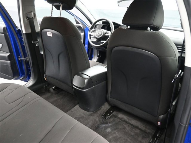 Used 2023 Hyundai Elantra Blue image 25