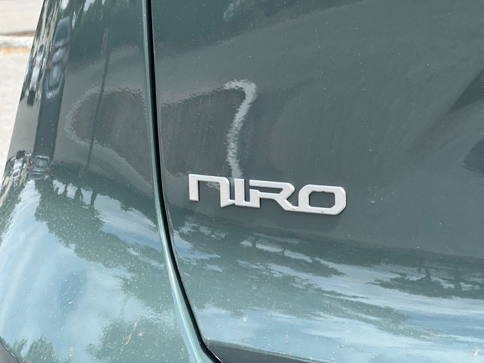 New 2026 Kia Niro EX FWD image 27