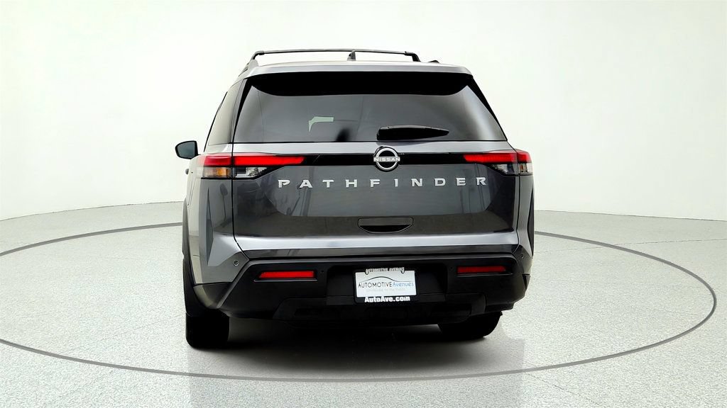 Used 2025 Nissan Pathfinder SV FWD image 6