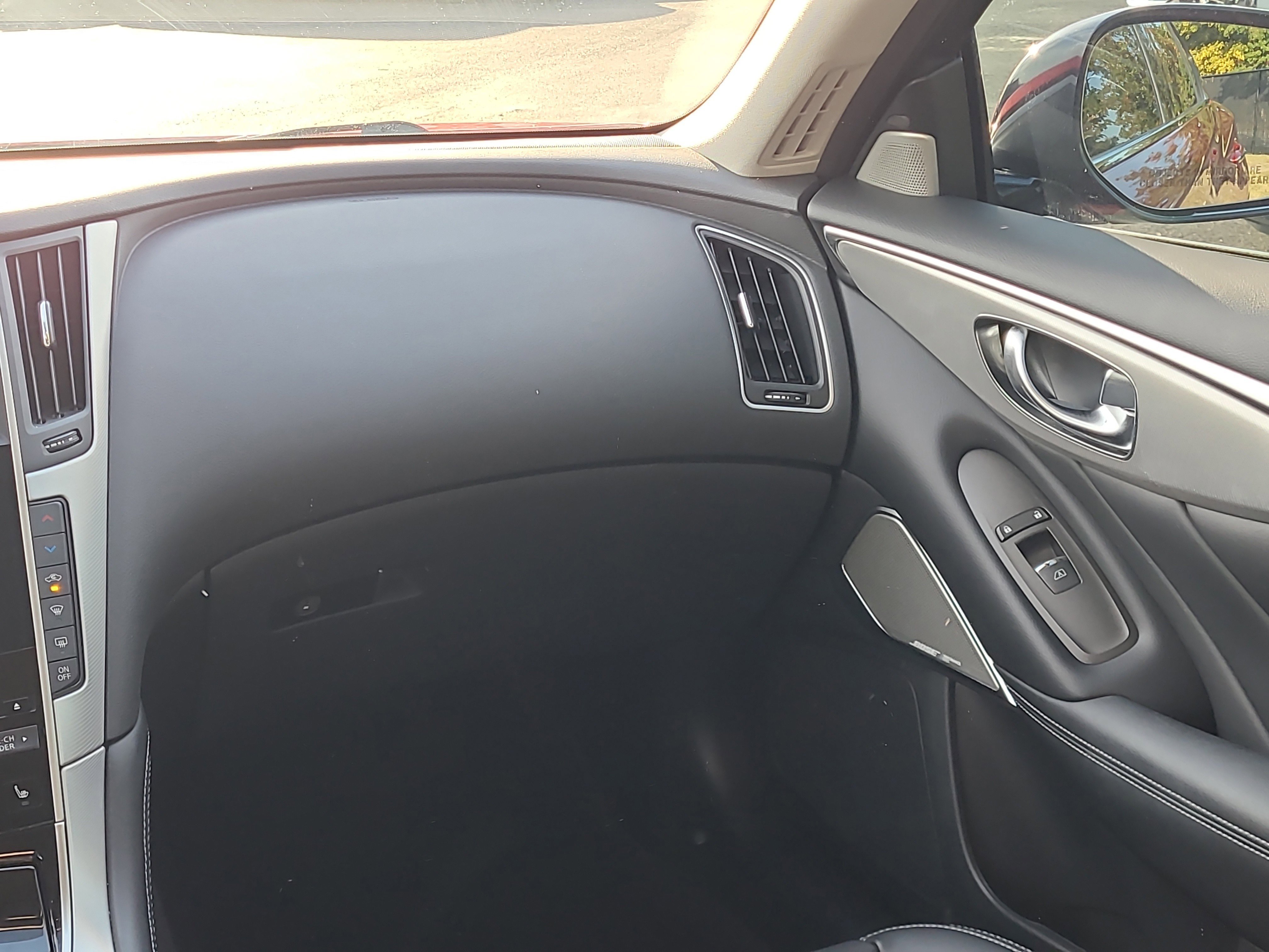 Used 2023 INFINITI Q50 Luxe w/ Cargo Package image 18