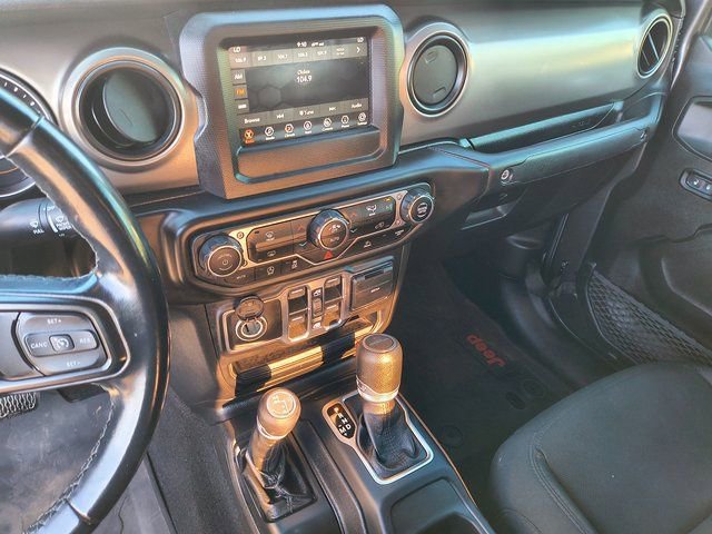 Used 2021 Jeep Gladiator Willys image 8