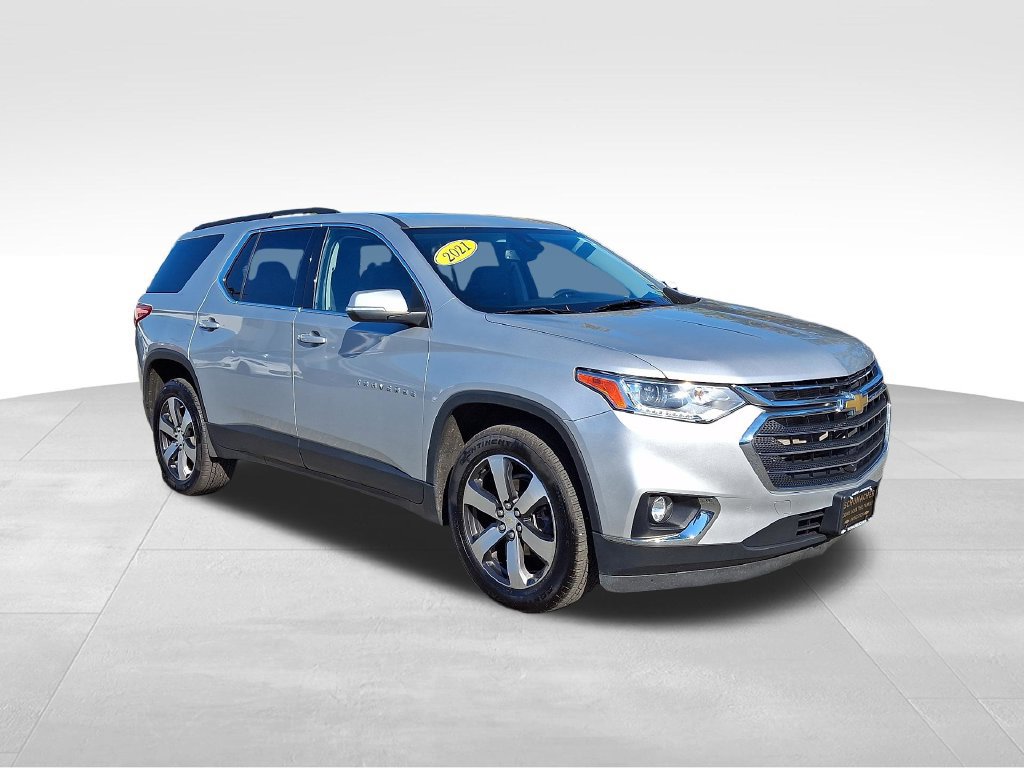 Certified 2021 Chevrolet Traverse LT w/ LT Premium Package AWD/4WD image 1