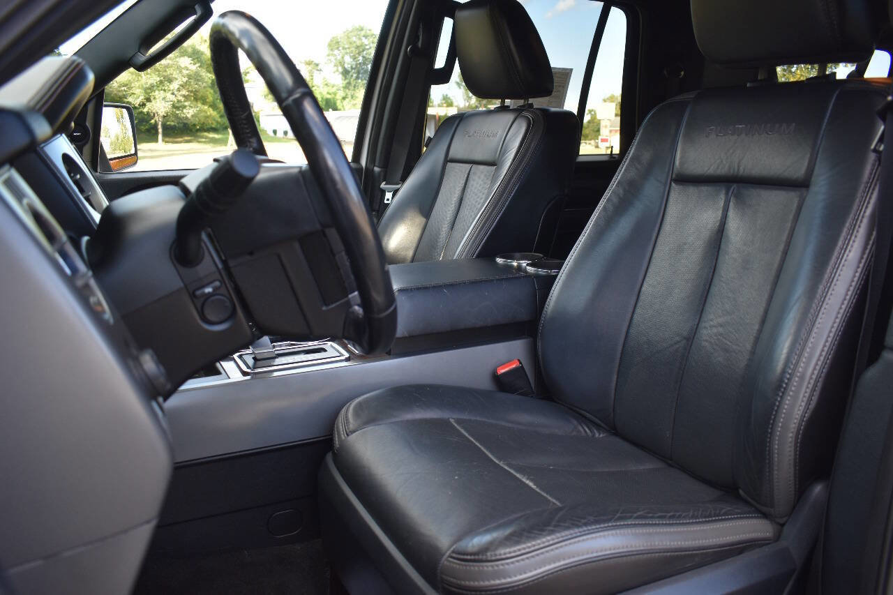 Used 2016 Ford Expedition EL Platinum image 12