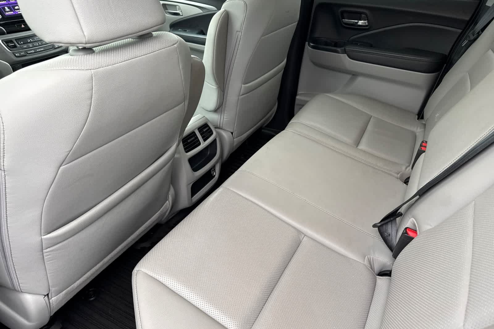 Used 2023 Honda Ridgeline RTL-E image 12