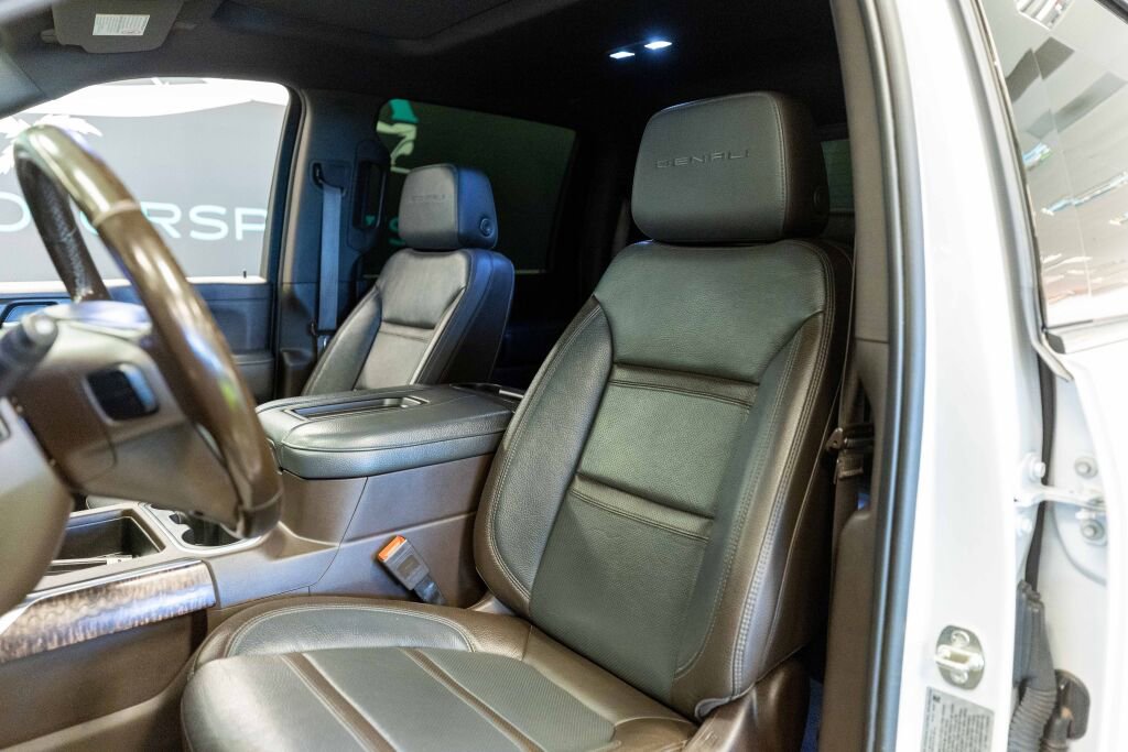 Used 2020 GMC Sierra 2500 Denali w/ Denali Ultimate Package image 11