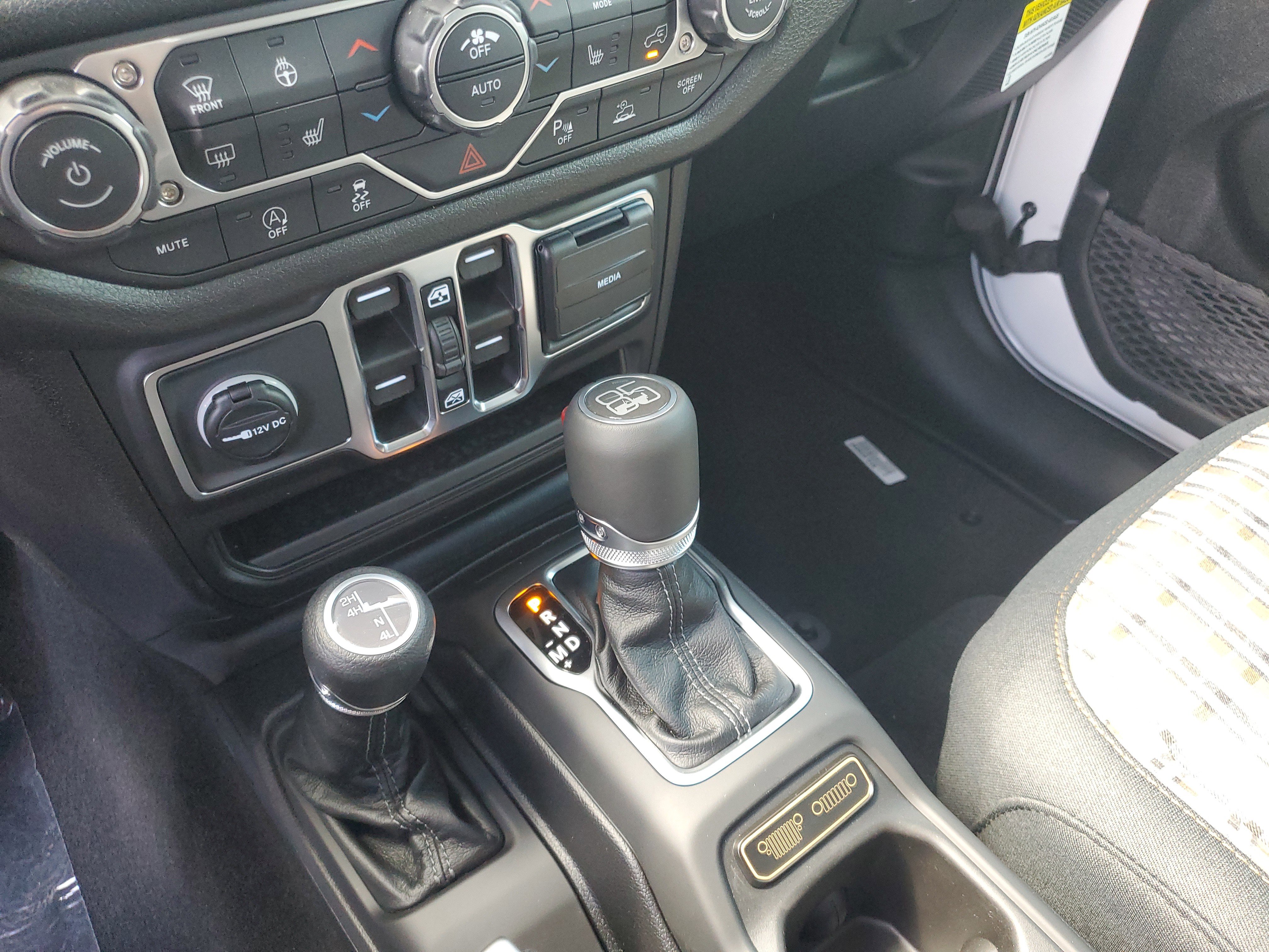 New 2026 Jeep Wrangler Unlimited Sport AWD/4WD image 18