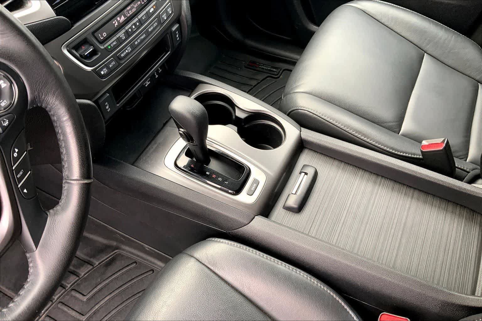 Used 2018 Honda Pilot EX-L image 16
