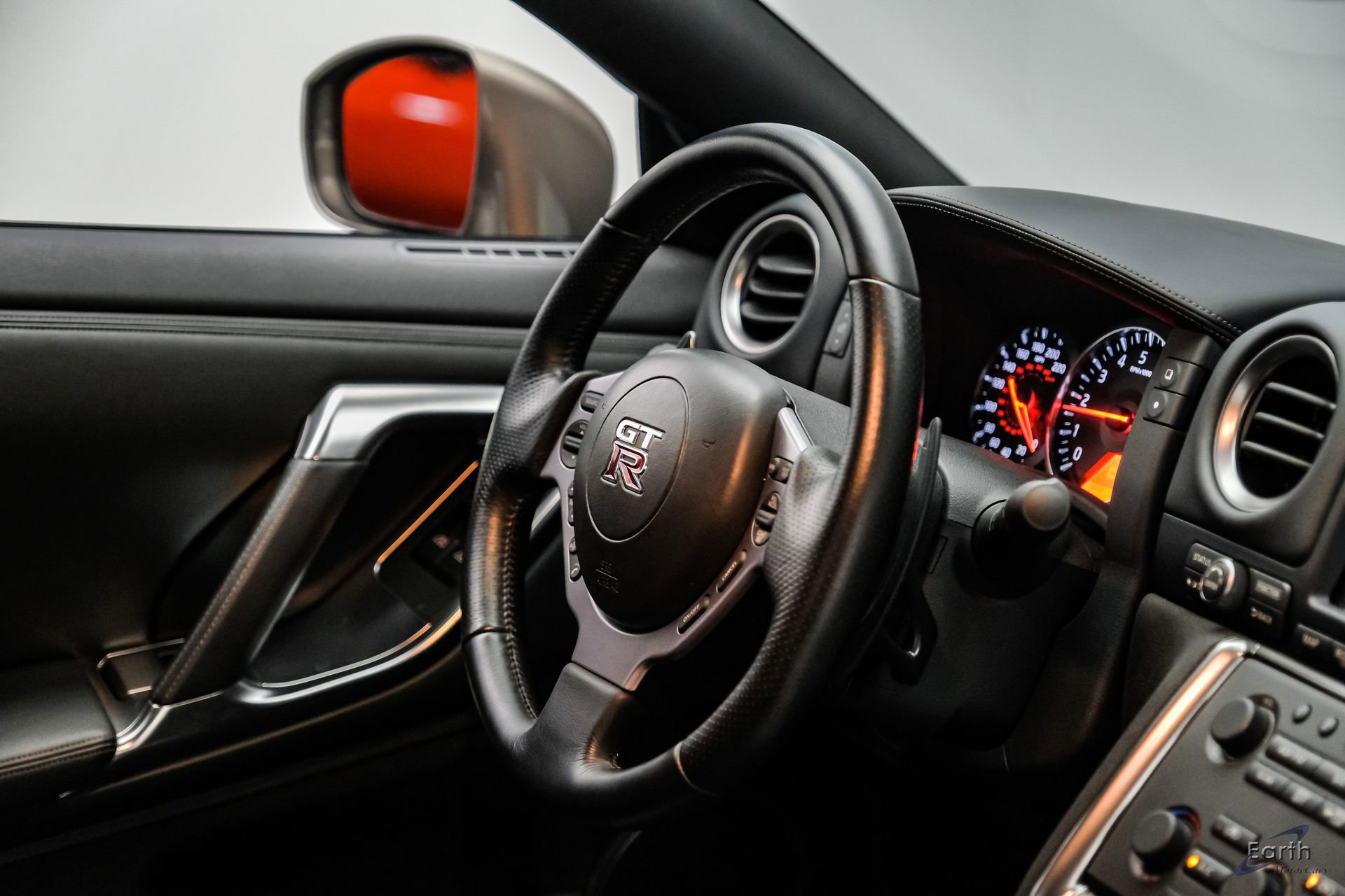 Used 2009 Nissan GT-R Premium AWD/4WD image 64