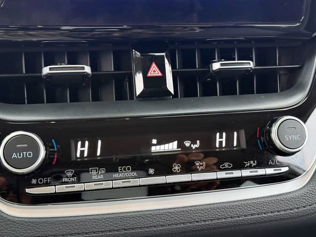 Certified 2025 Toyota Corolla Cross XLE image 18