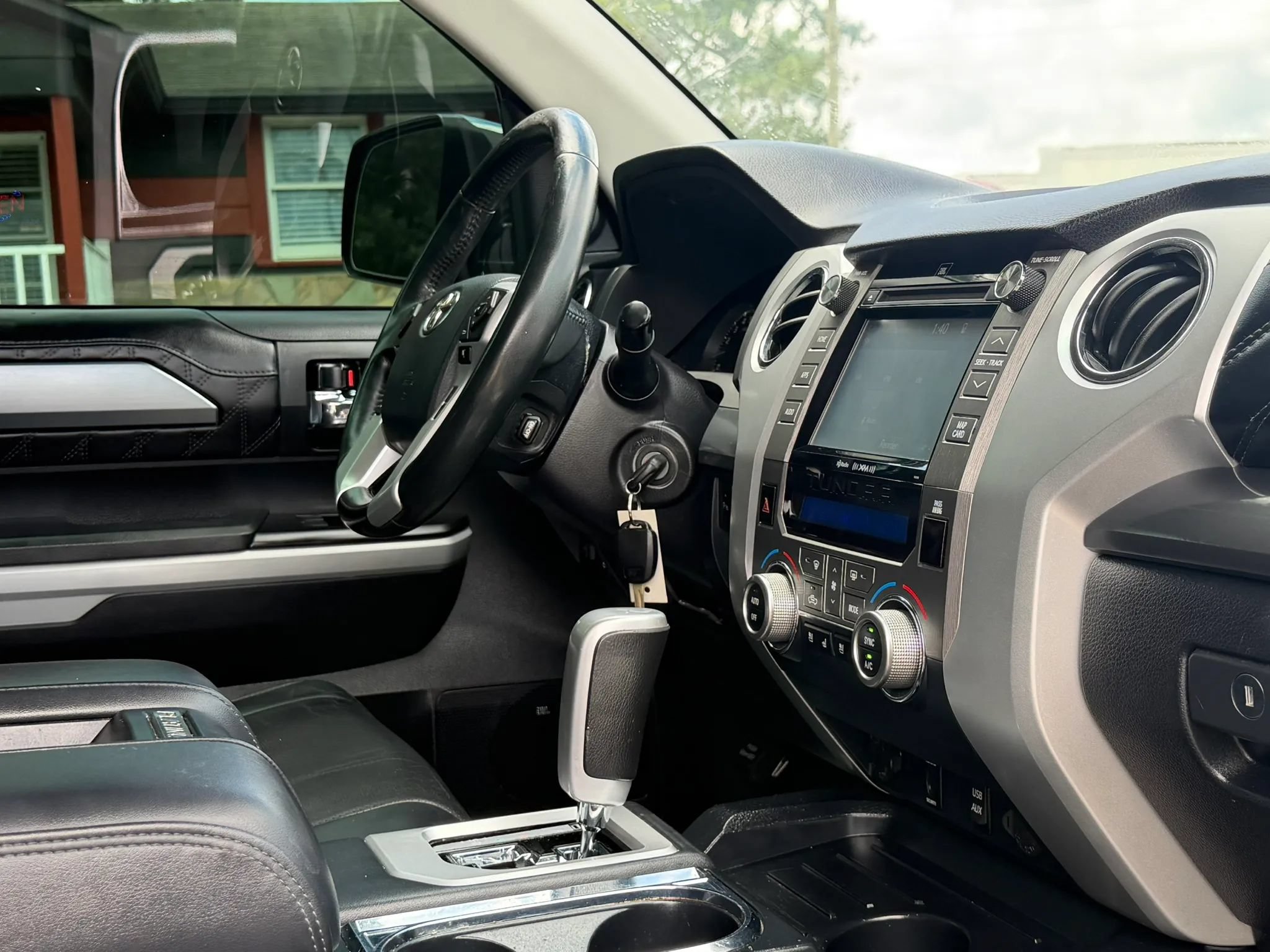 Used 2019 Toyota Tundra Platinum RWD image 24
