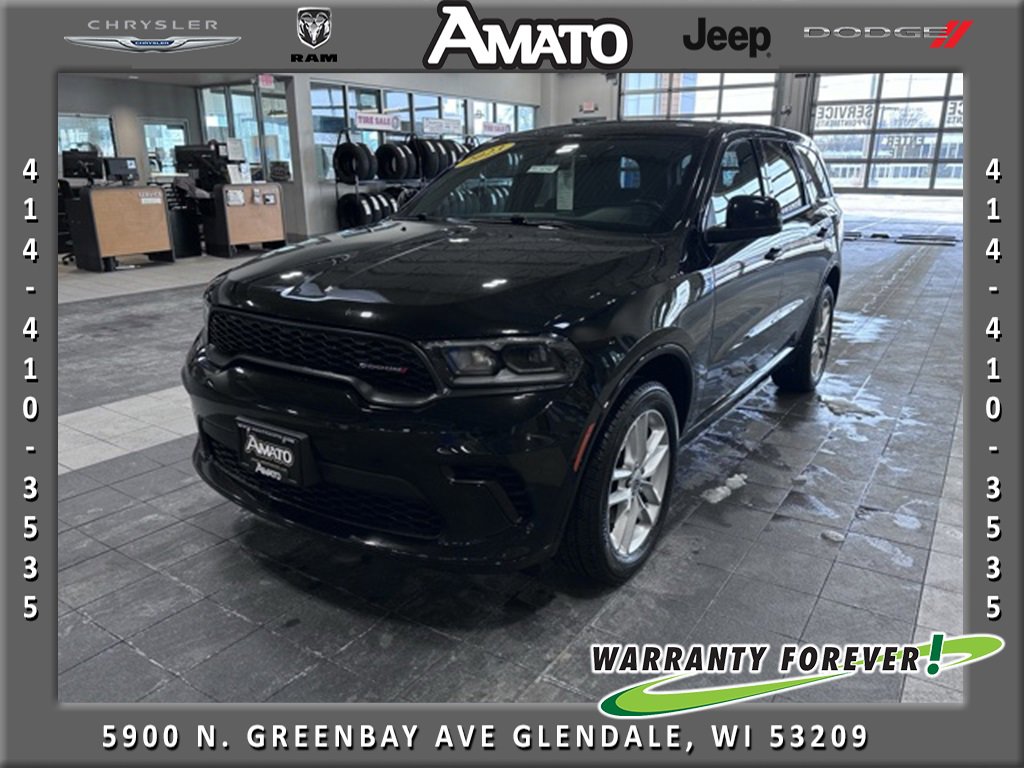 Used 2023 Dodge Durango GT image 1