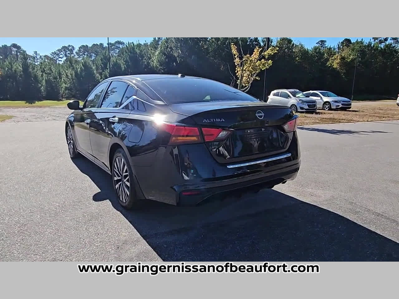 Used 2023 Nissan Altima 2.5 SV FWD image 29