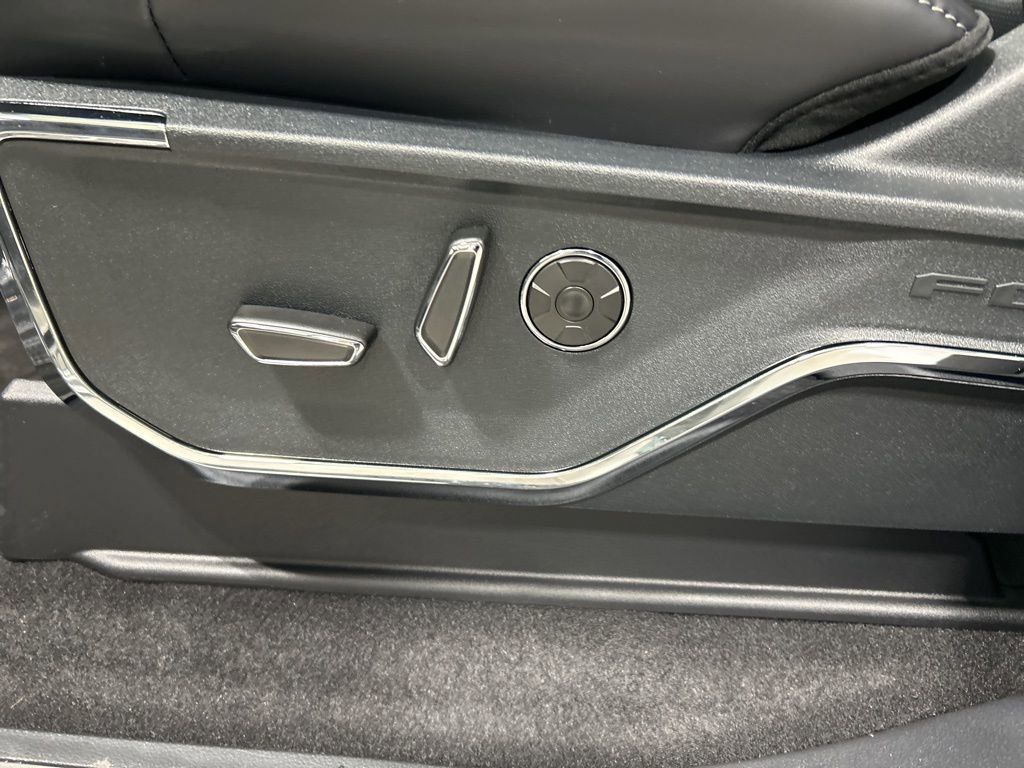 New 2026 Ford F150 Platinum w/ Equipment Group 702A High image 10