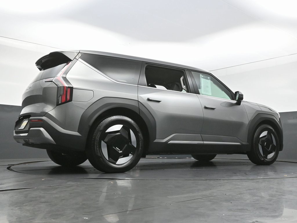 Used 2024 Kia EV9 Light Long Range image 63