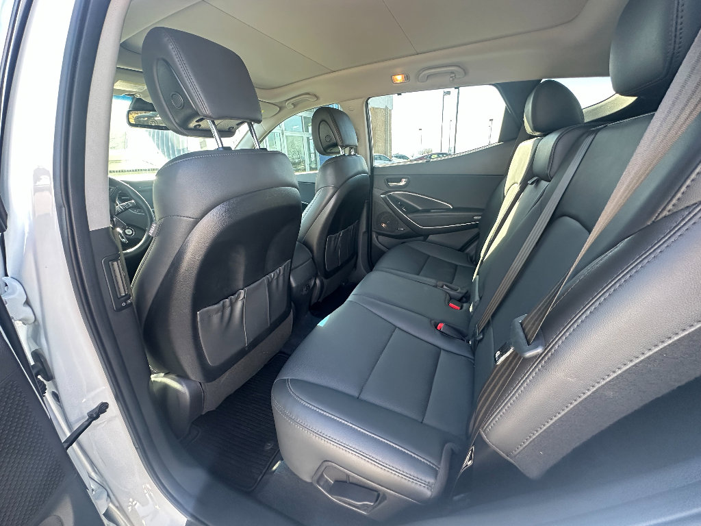 Used 2017 Hyundai Santa Fe Sport w/ 2.0T Ultimate Tech Package 05 image 26